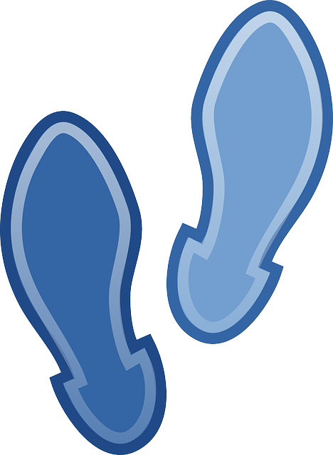 footsteps foot print free vector
